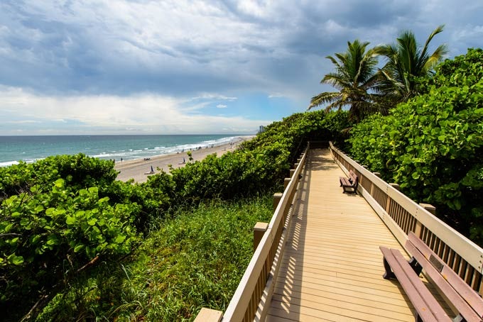 10 Tage Urlaub in der sonnigen Region "The Palm Beaches"